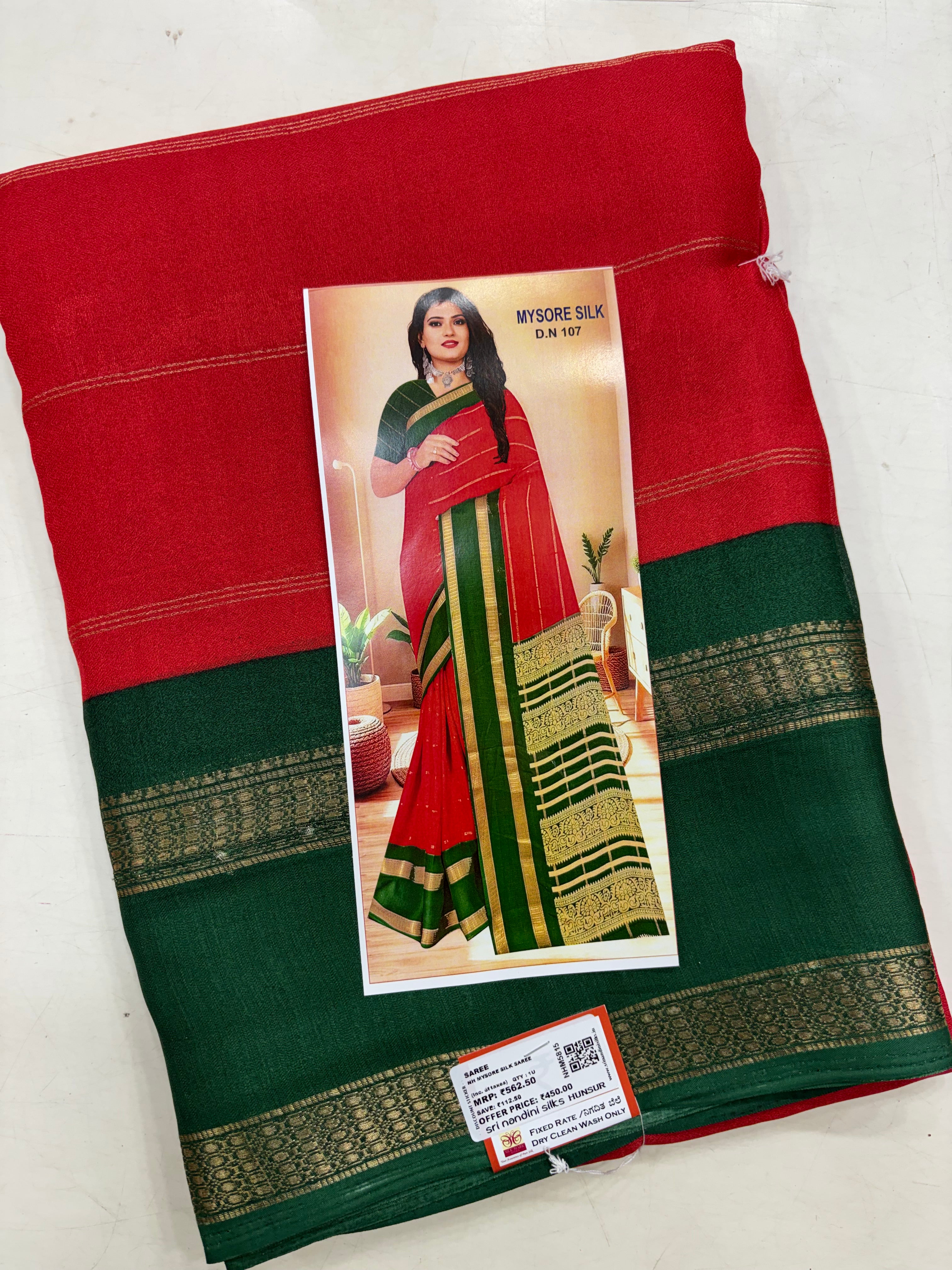 Trending Red & Green Fancy Saree (NHM5815)