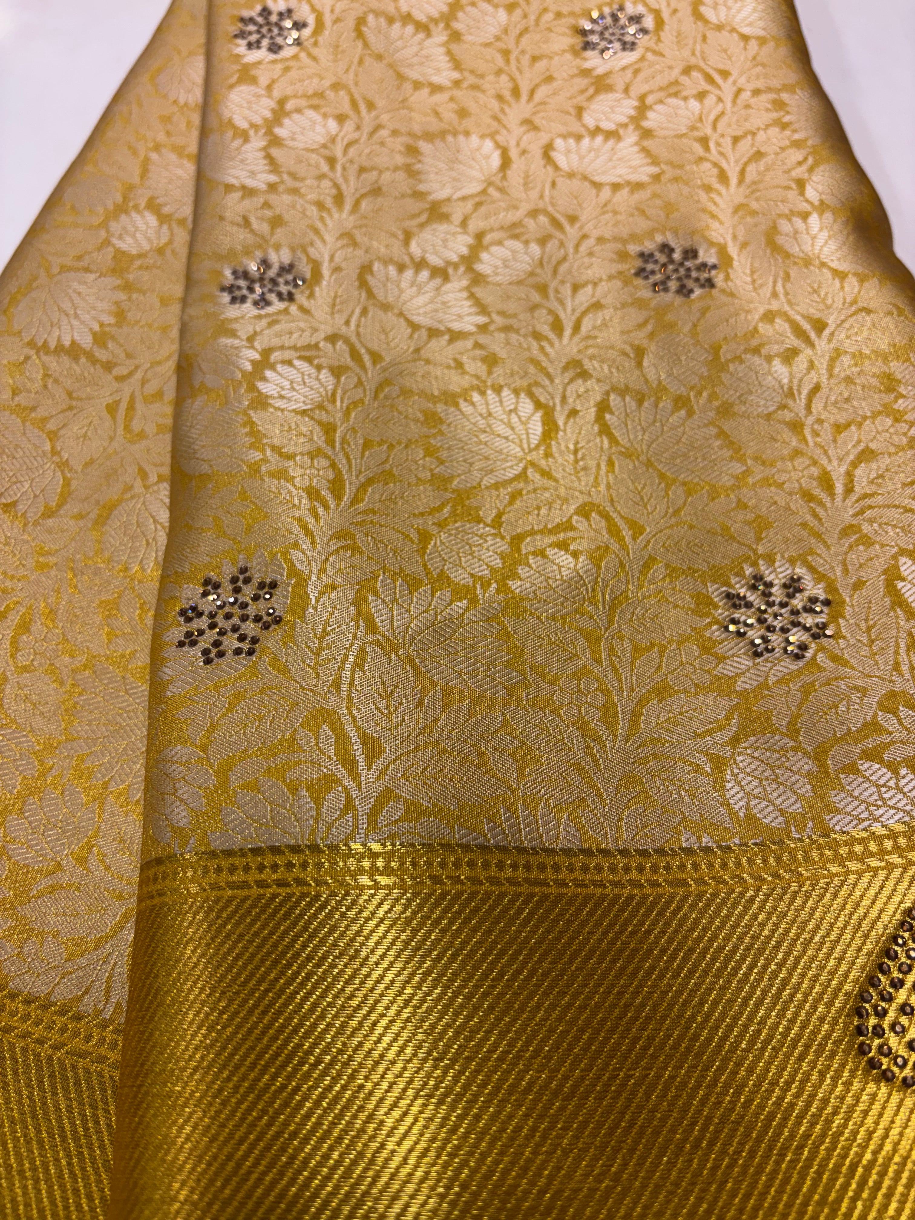 Trending Golden Soft Semi Silk Saree with Stone (NHM5820)