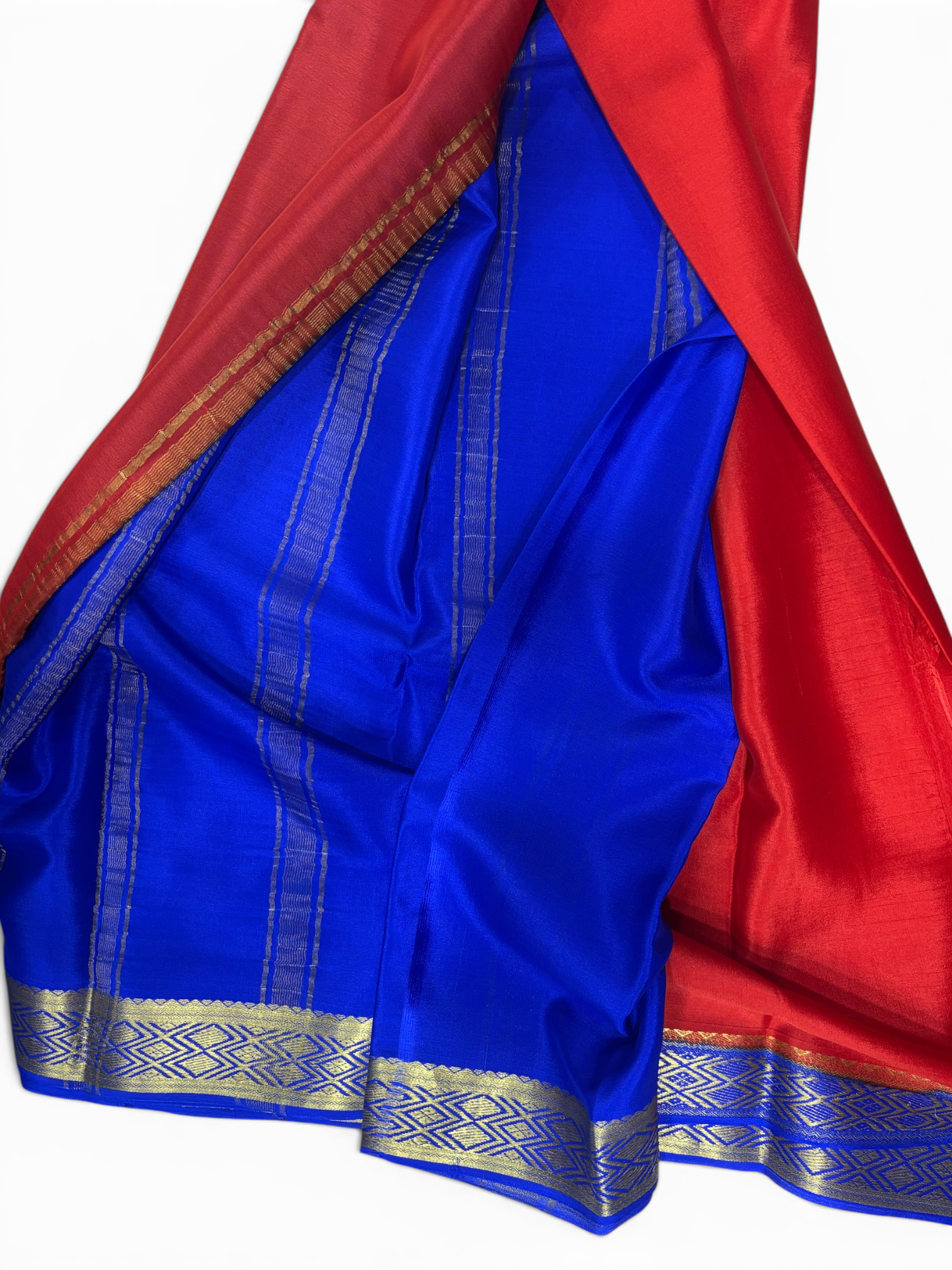 Pure Crepe Silk Red & Royal Blue Contrast Saree w/ Silk Mark
