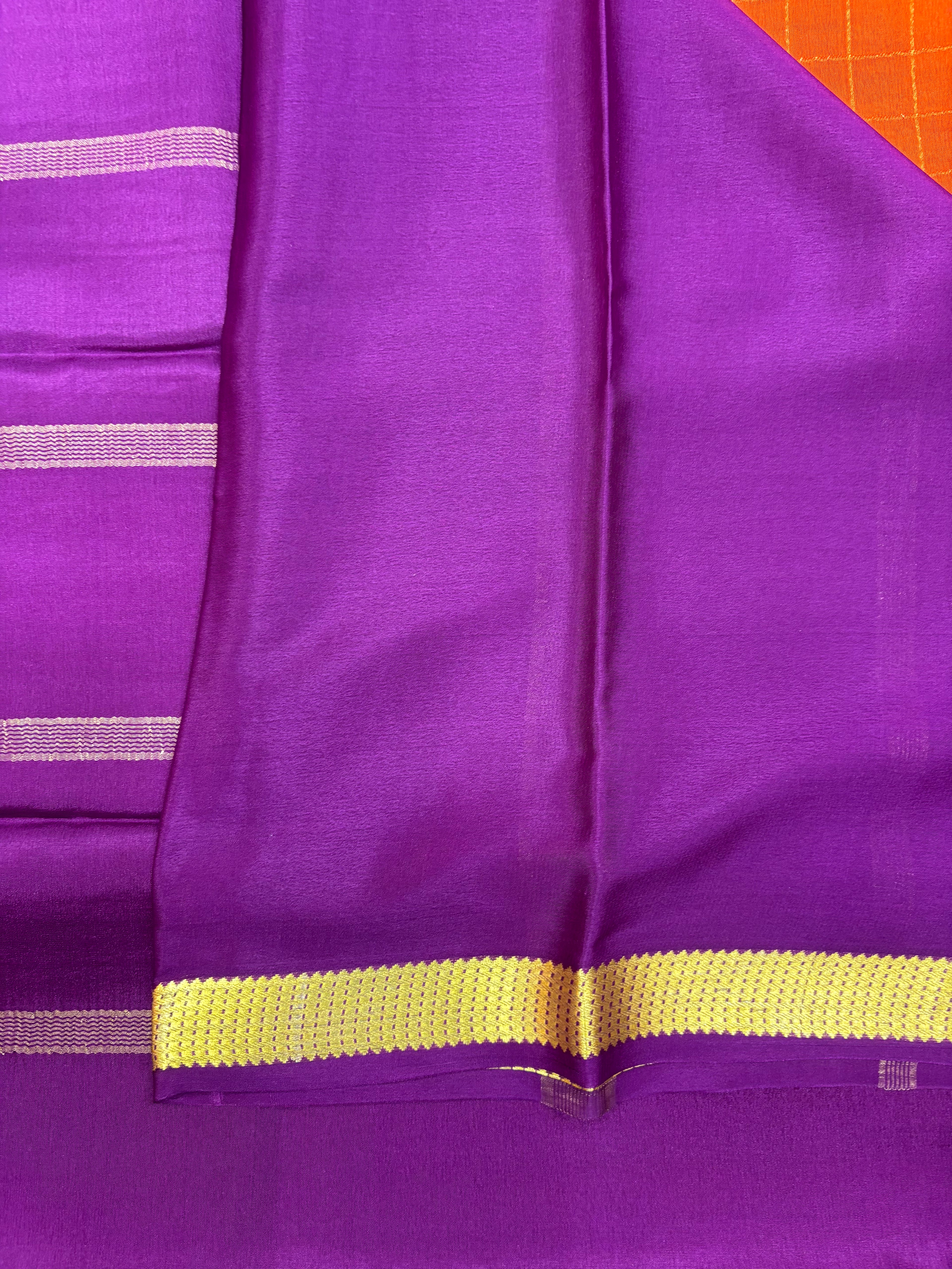 Pure Crepe Silk Chex Saree With Silk Mark (8497)
