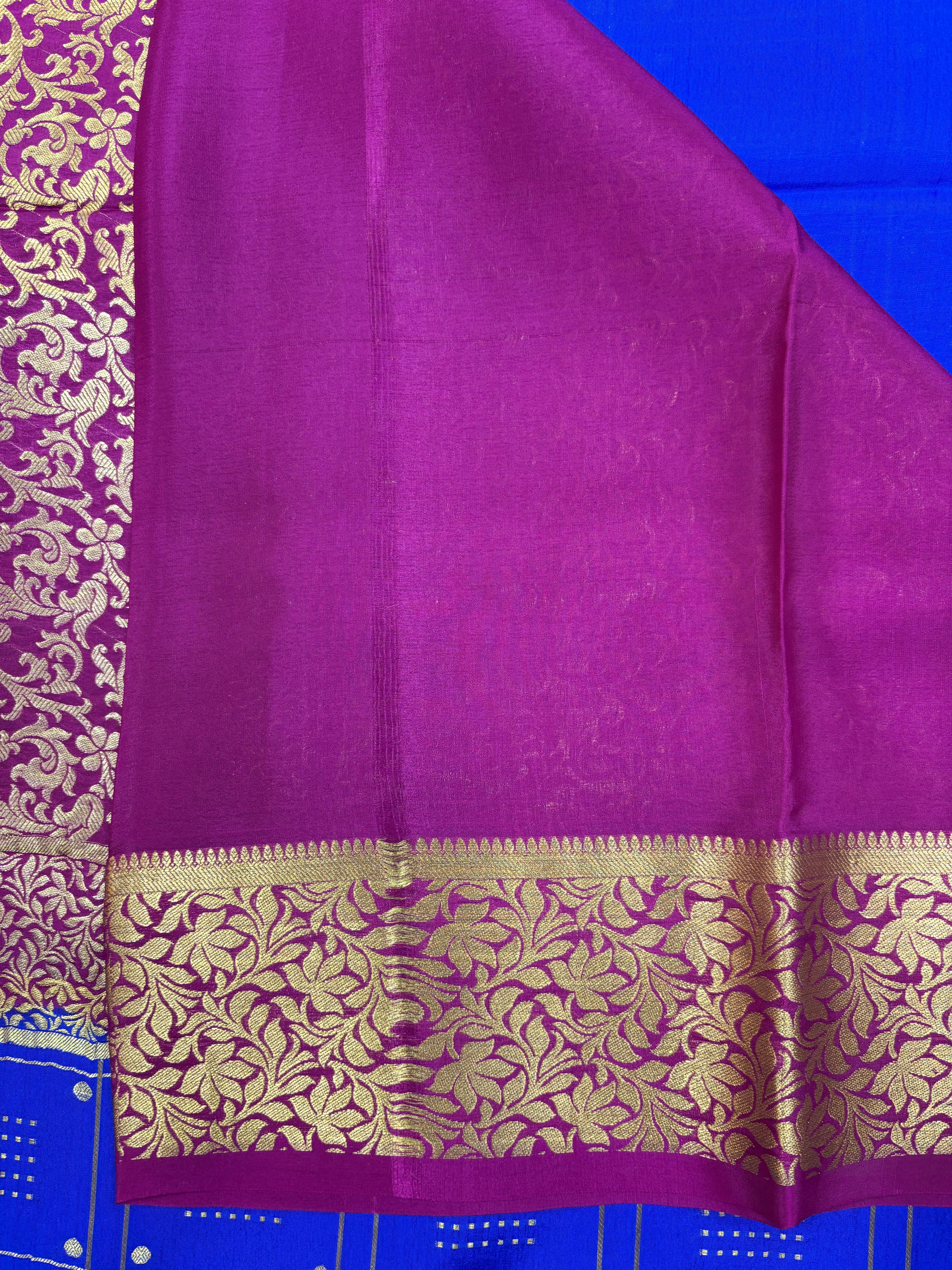 Pure Crepe Silk Chex Saree With Silk Mark (1946)