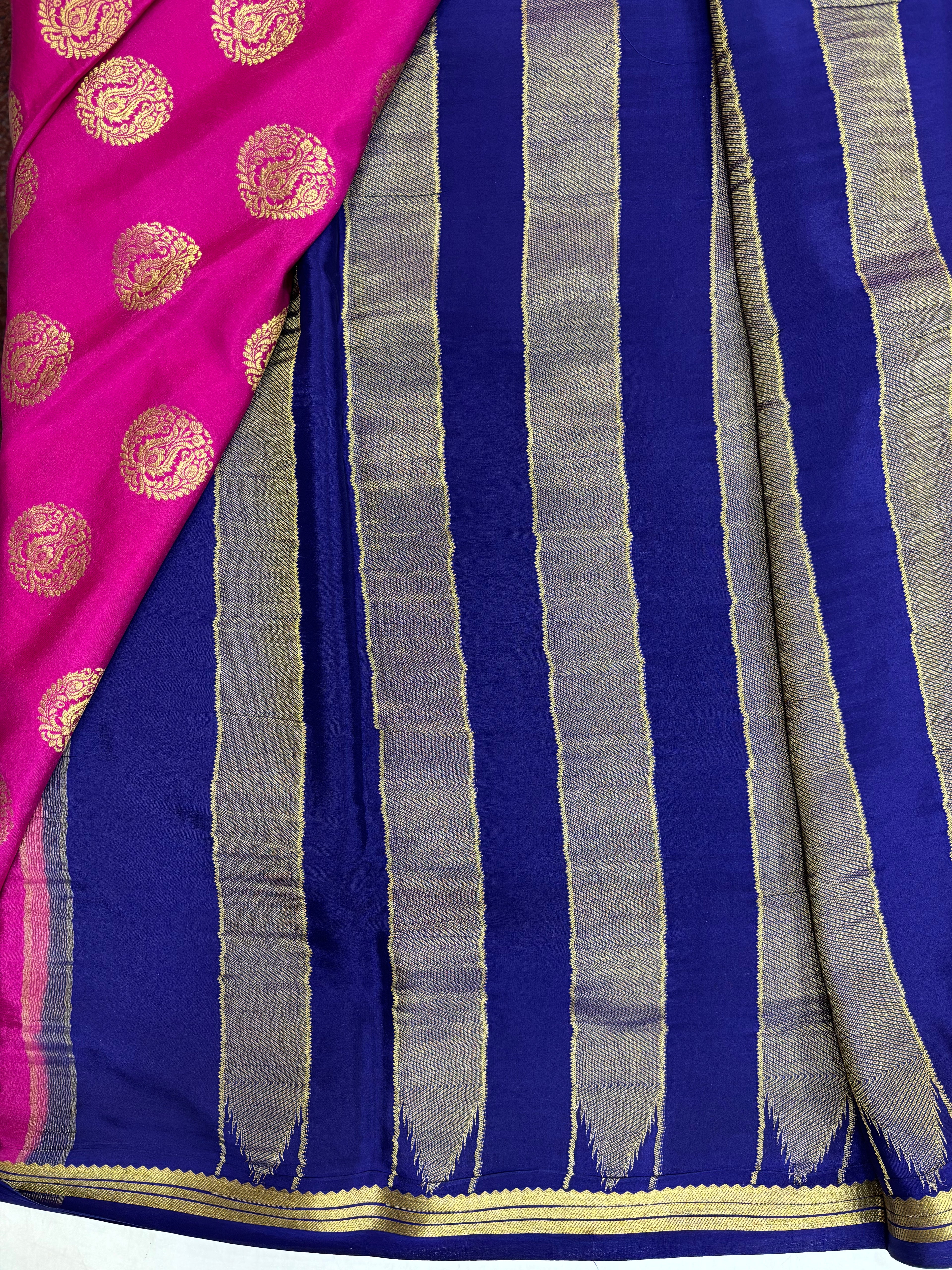 Pure Crepe Silk Body Motif Saree With Silk Mark (1943)