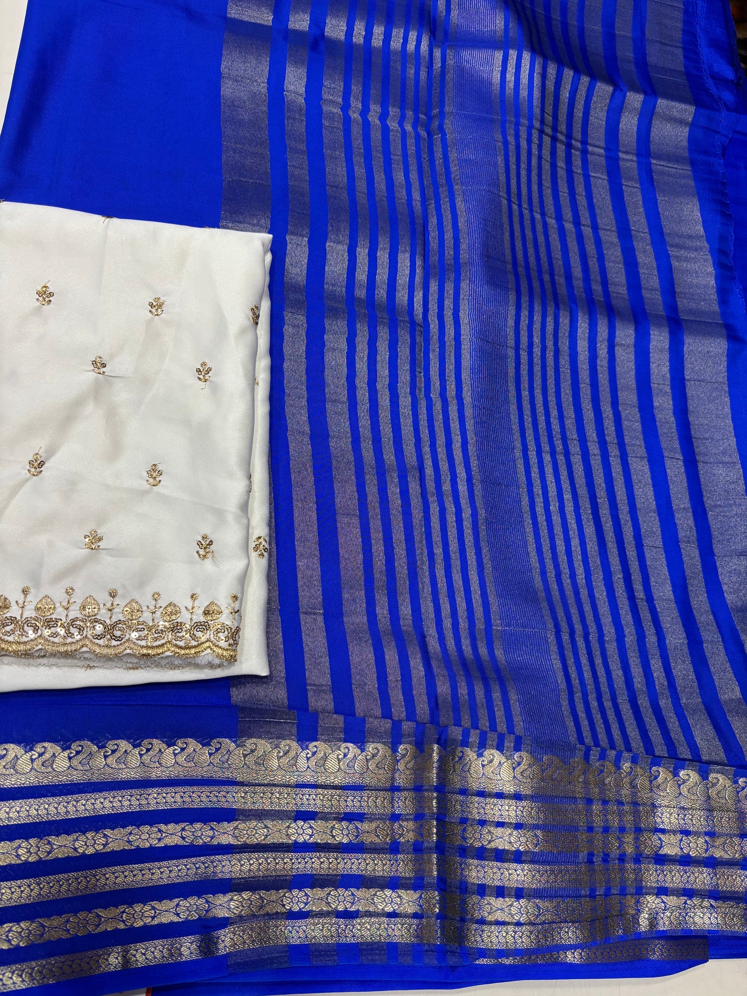 Nandini Crepe Royal Blue 6 Lines Combo Saree (NHM4894)