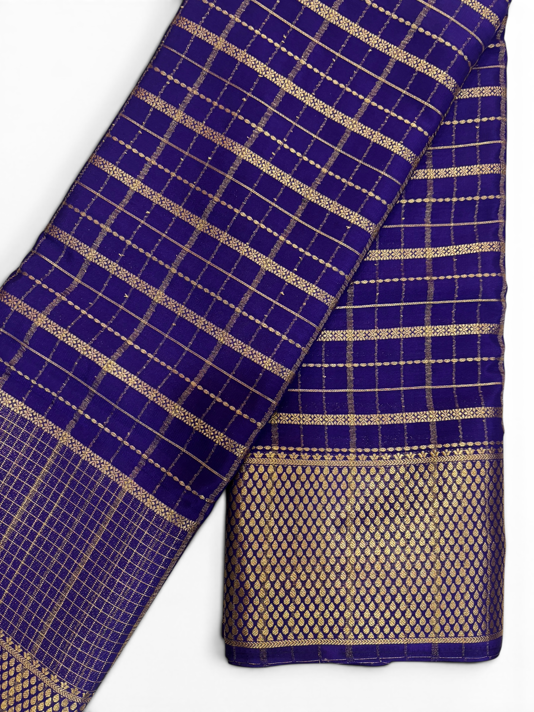 Premium Crepe Silk Self Plum Purple Chex Saree (SMI6941_3)