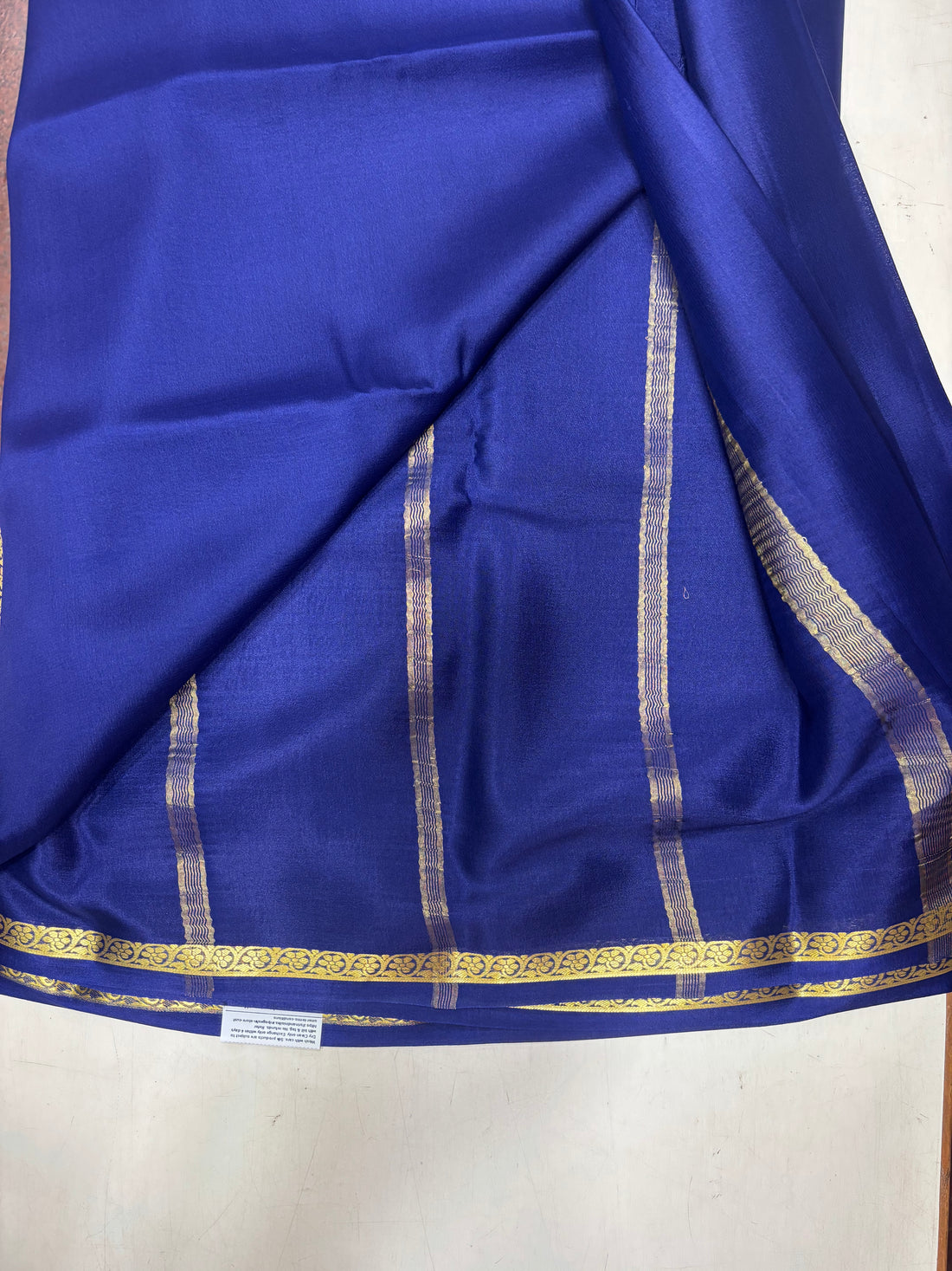 Pure Crepe Silk Saree with Ornate Border w/  Silk Mark (PSE6569)