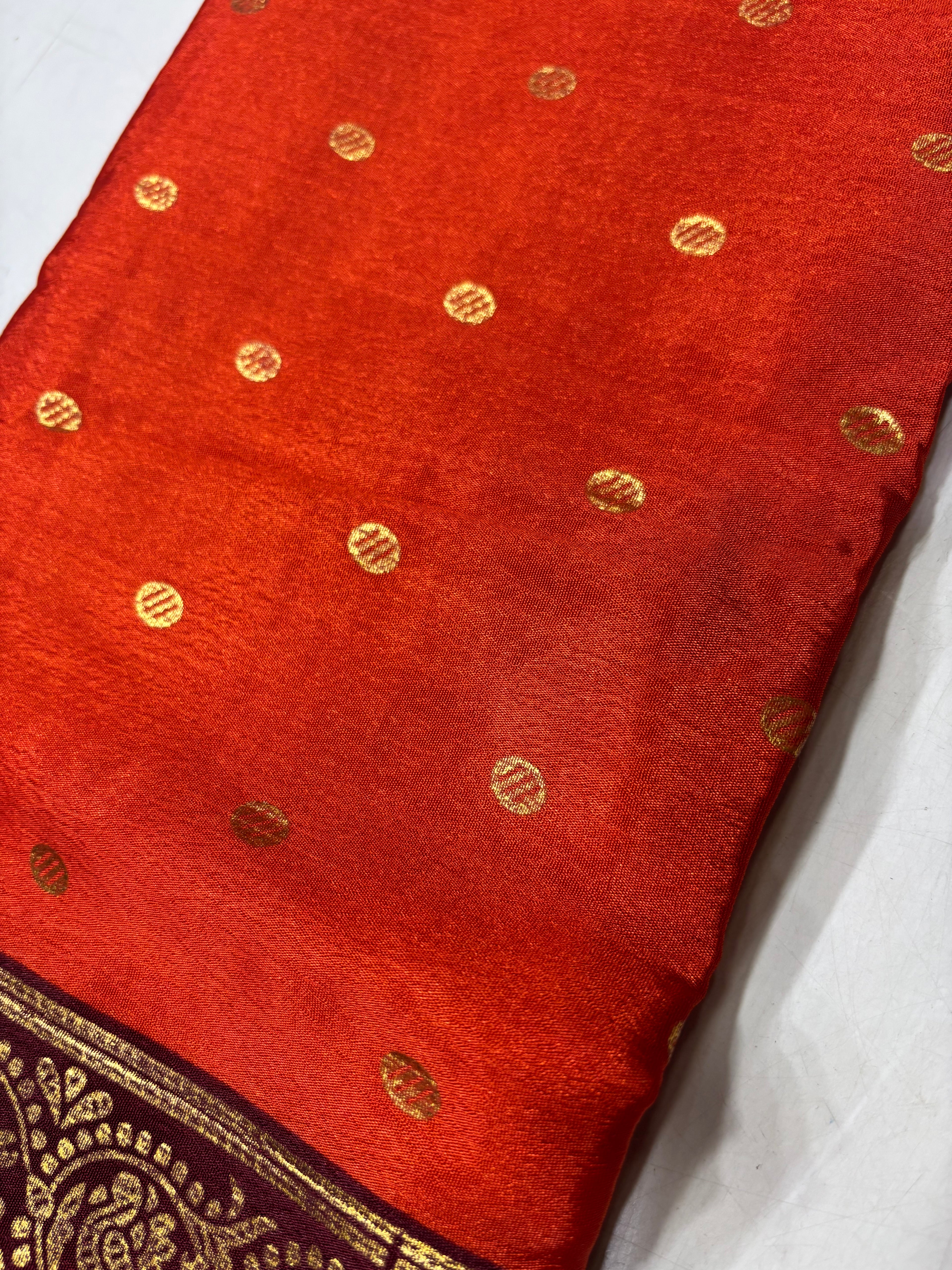 Trending Fancy Saree (NHM5837)