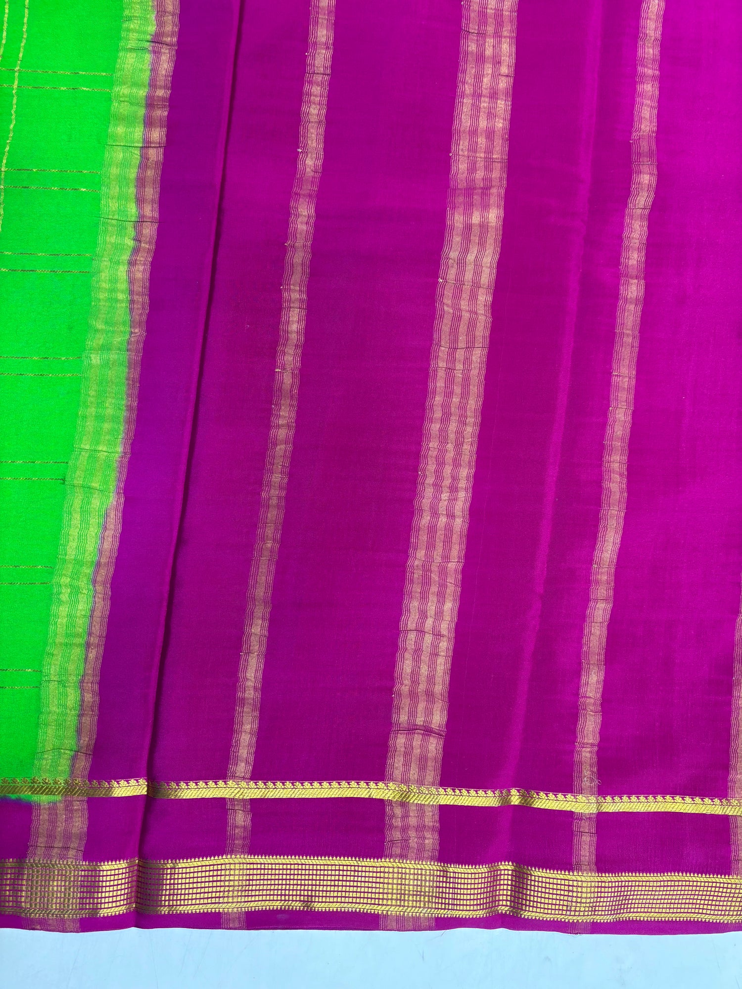Pure Crepe Silk Chex Saree With Silk Mark (574)