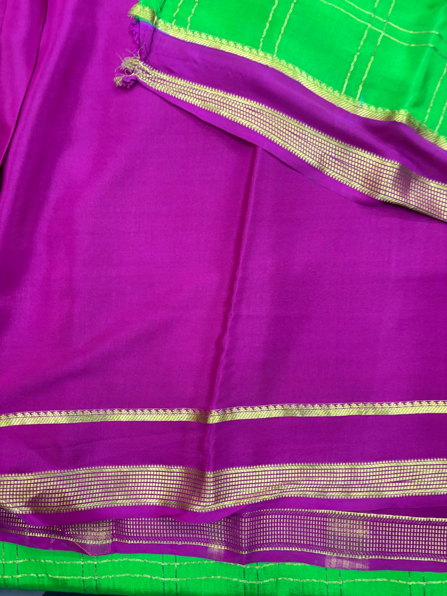 Pure Crepe Silk Chex Saree With Silk Mark (574)