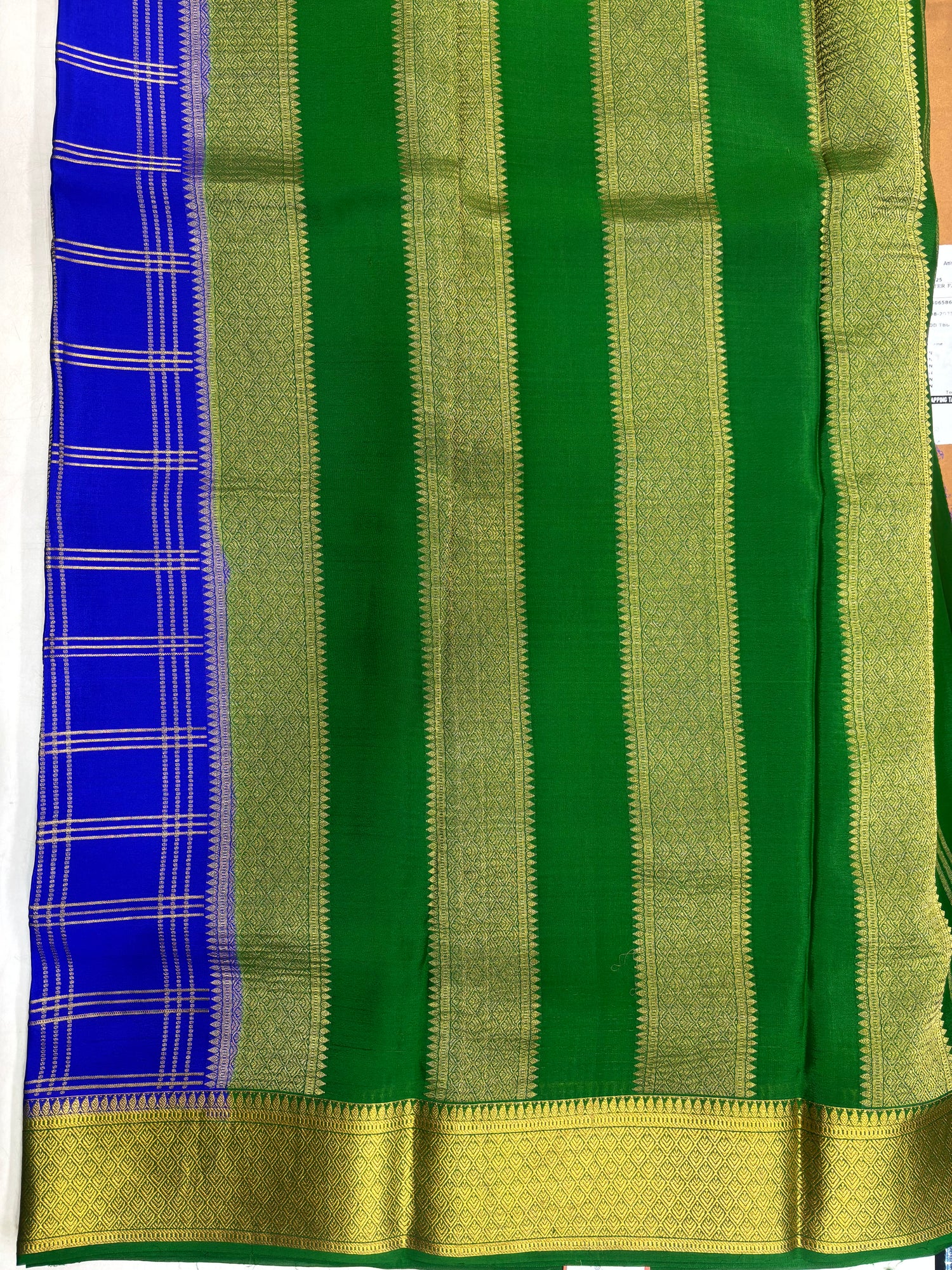 Pure Crepe Silk Chex Saree With Silk Mark (1981)