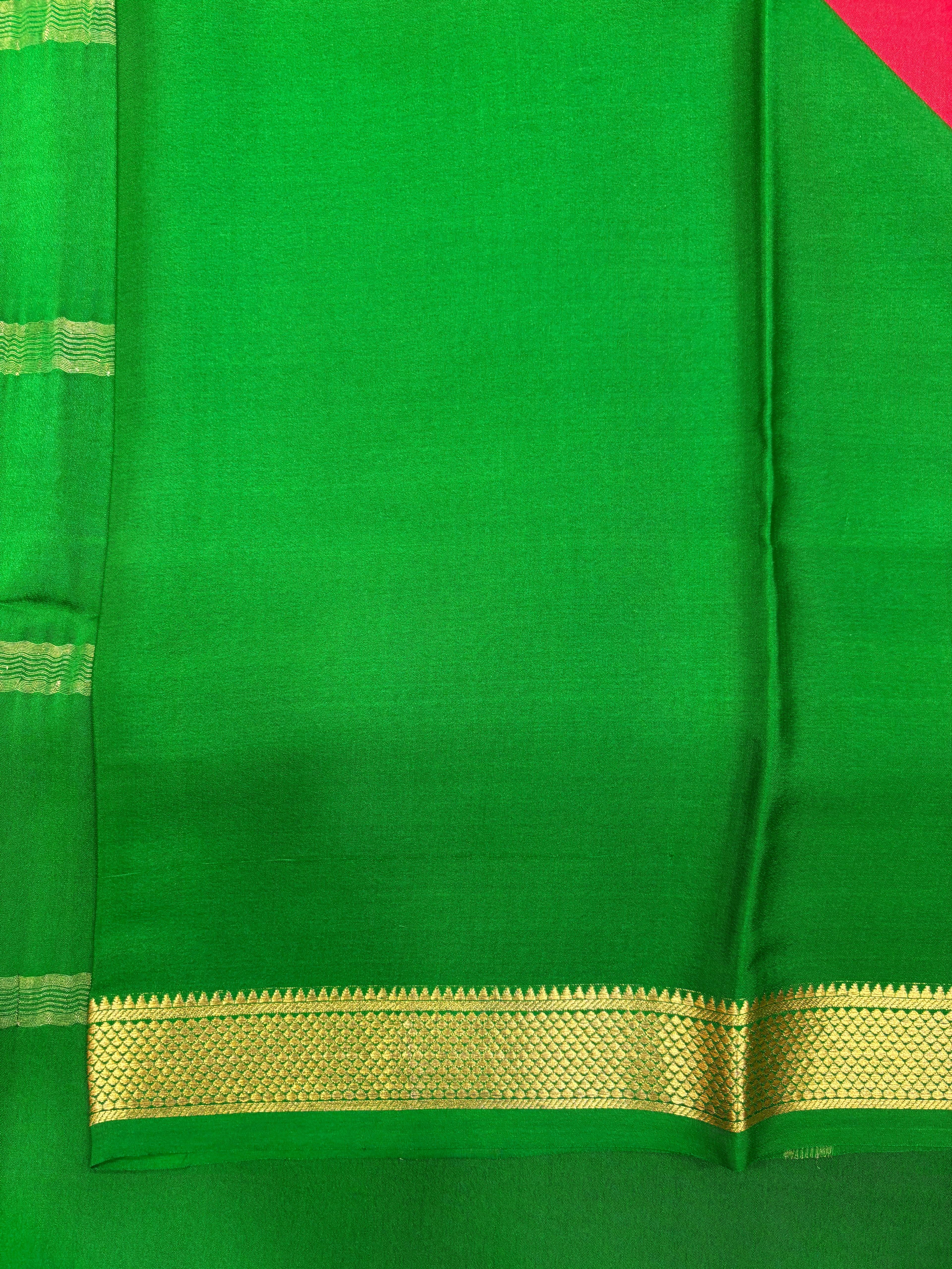 Red Pure Crepe Silk Small Chex Saree With Silk Mark (3431)