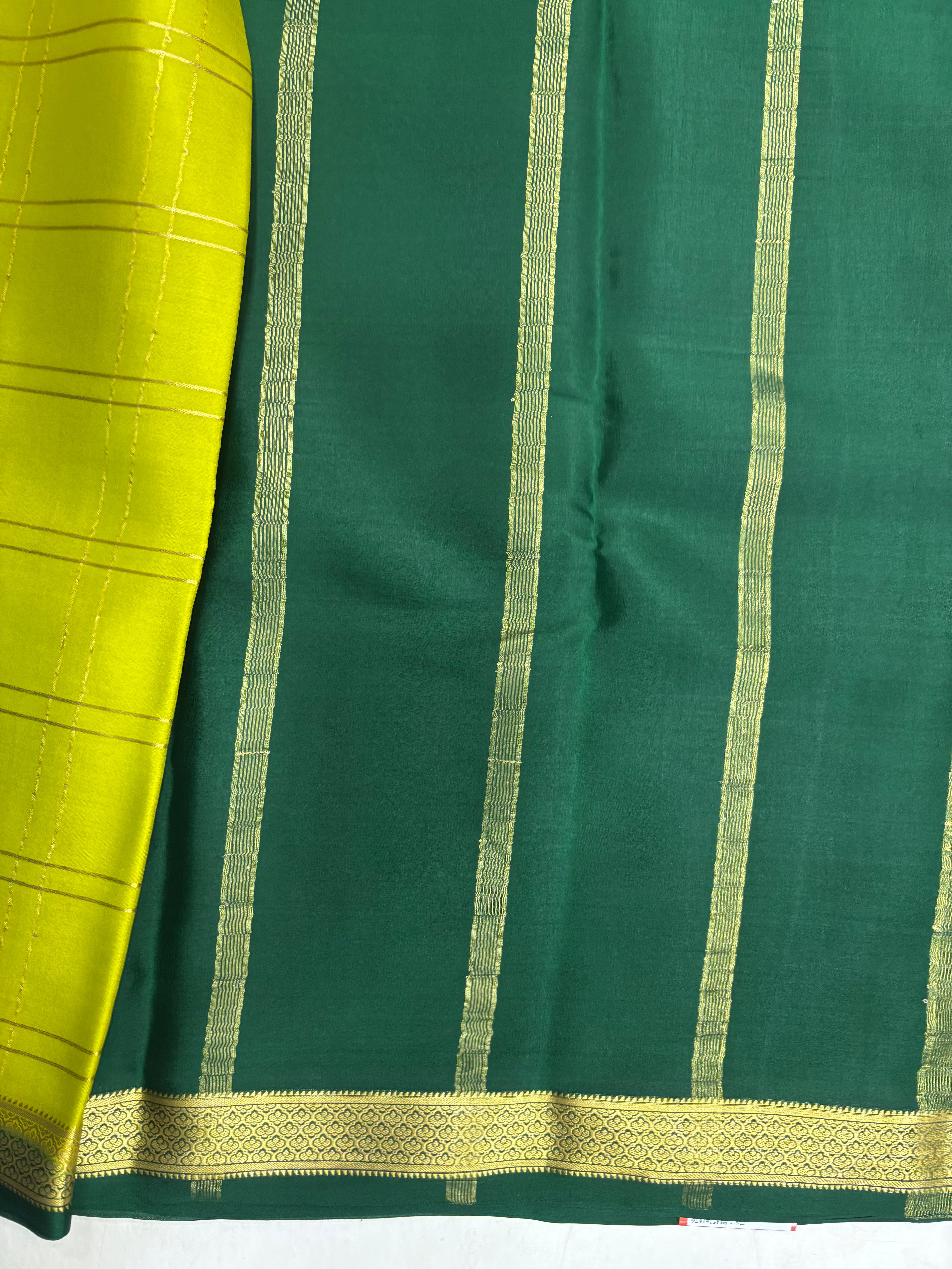 Pure Crepe Silk Chex Saree With Silk Mark (GH4421)