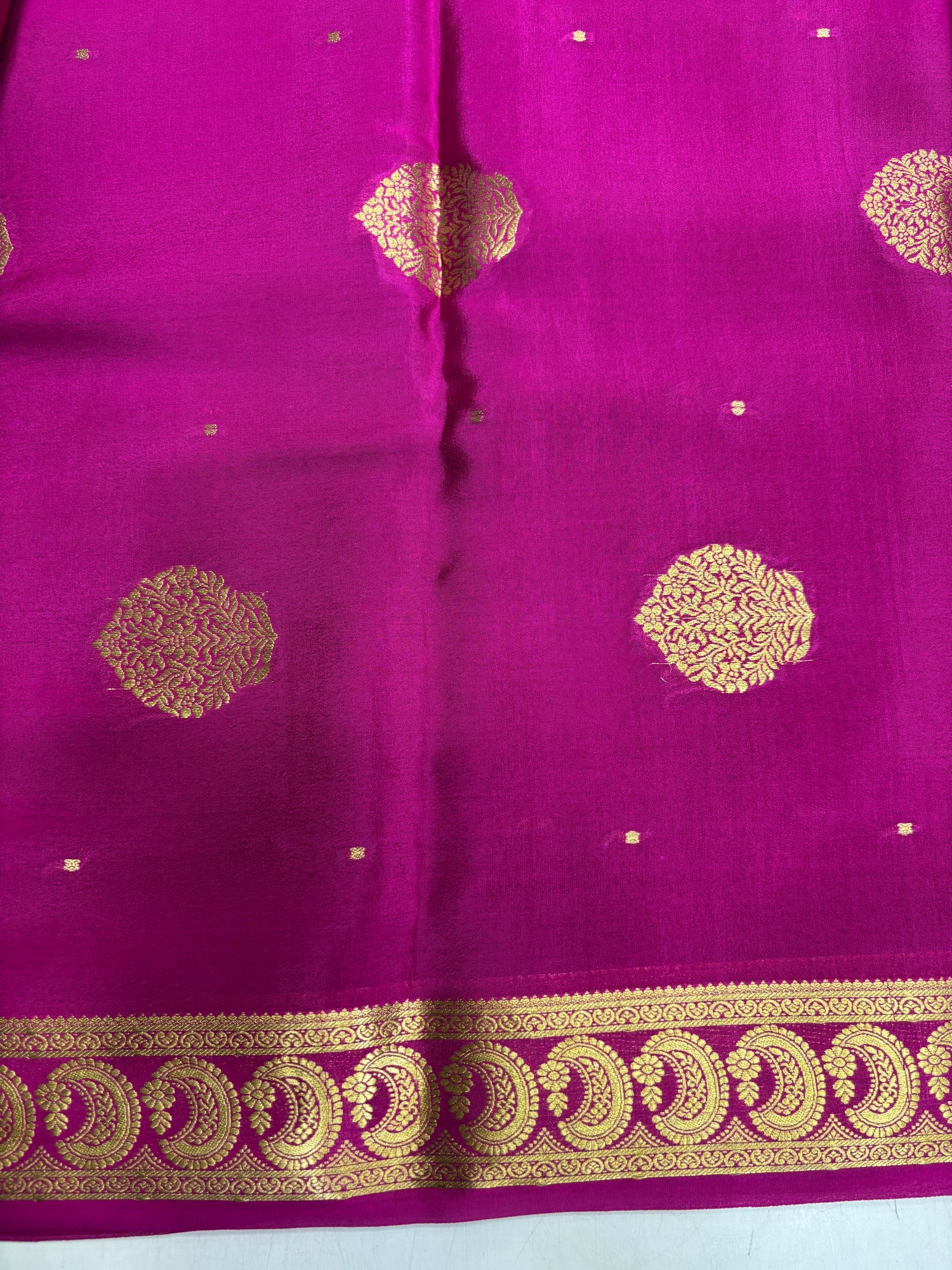 Pure Crepe Silk Saree With Silk Mark (6368)