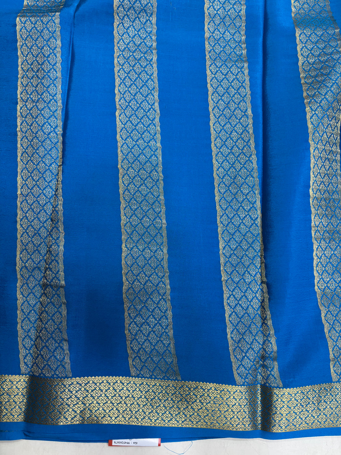 Pure Crepe Silk Chex Saree With Silk Mark (GH4423)