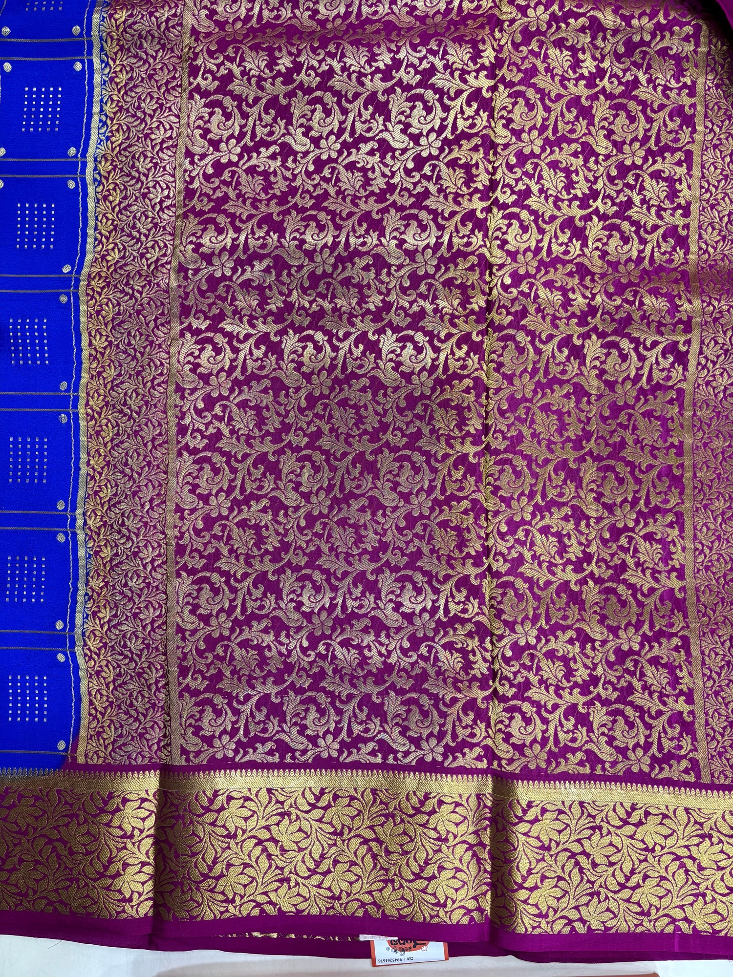 Pure Crepe Silk Chex Saree With Silk Mark (1946)