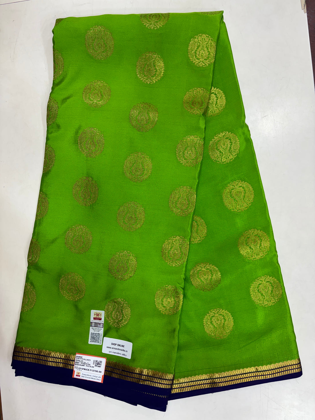 Pure Crepe Silk Body Motif Saree With Silk Mark (1943)