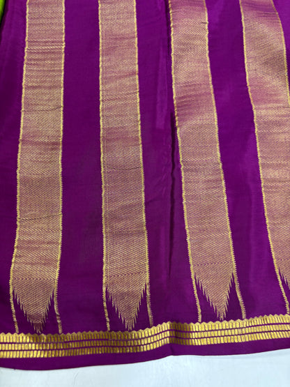 Pure Crepe Silk Body Motif Saree With Silk Mark (1943)